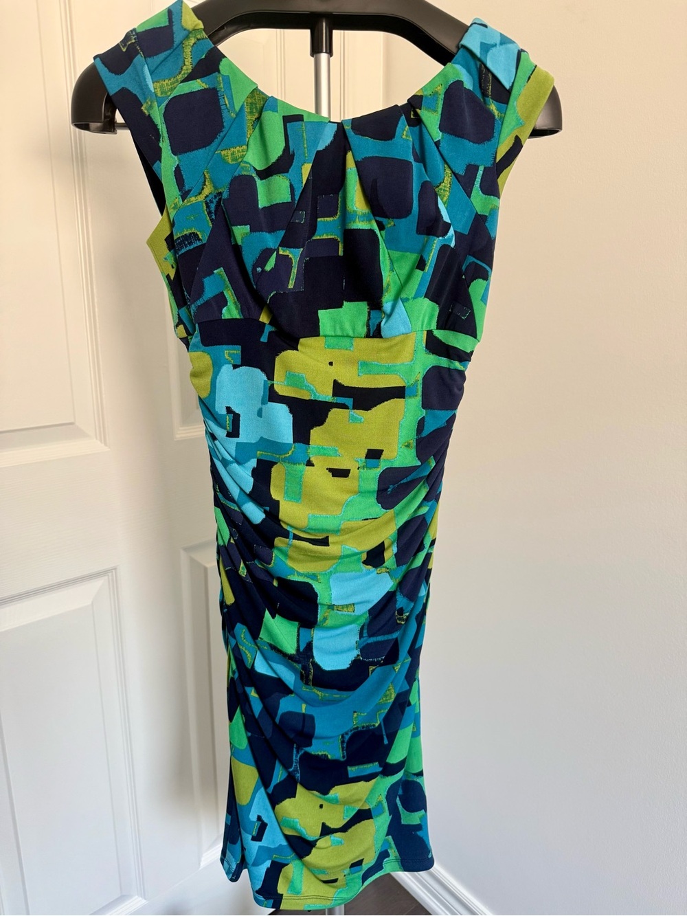 Jax Sleeveless Ruched Midi Dress in Blue & Green Abstract Print